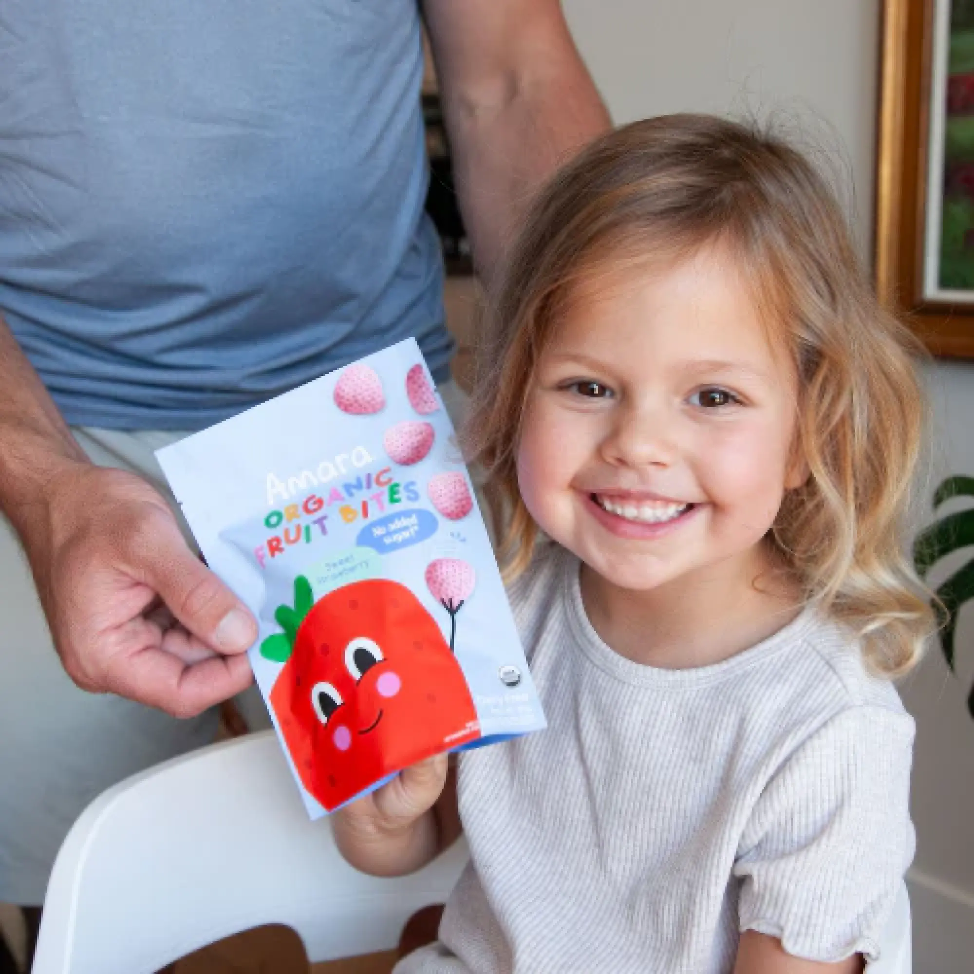 Sweet Strawberry Organic Fruit Bites - Image 4
